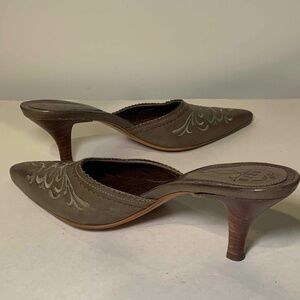 Pazzo Leather Pointed-Toe Mule Heels – Size 9 – Made in Brazil